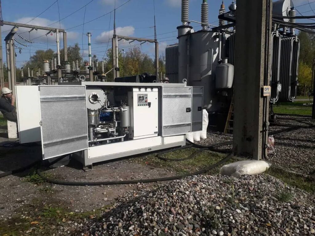 Máquina de desgasificación de aceite CMM-4/7